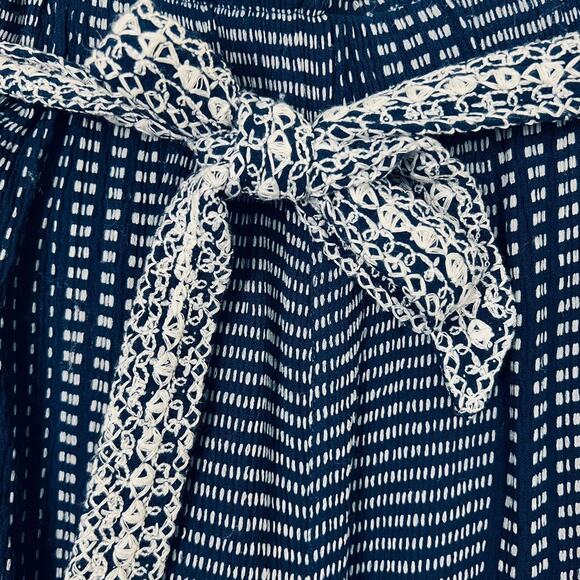 Anthropologie Blue Embroidered Shorts Size XS - Picture 7 of 16